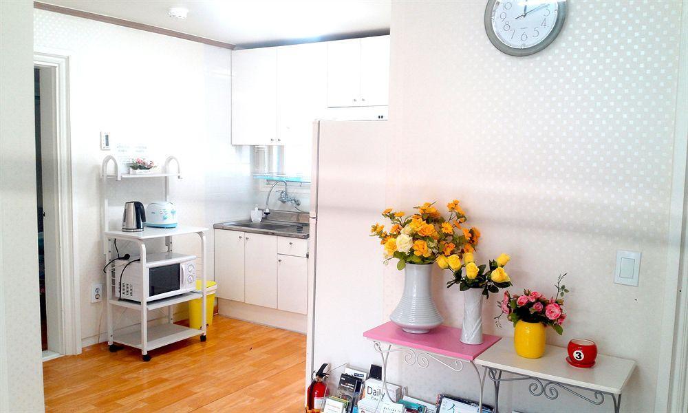 Alpha Guesthouse Сеул Екстериор снимка