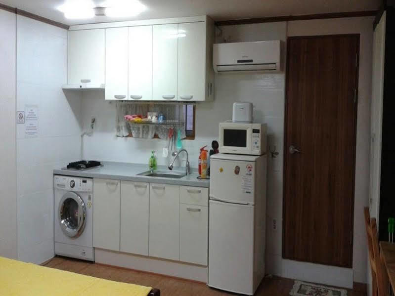 Alpha Guesthouse Сеул Екстериор снимка
